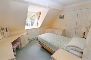 PERRY LANE- click for photo gallery